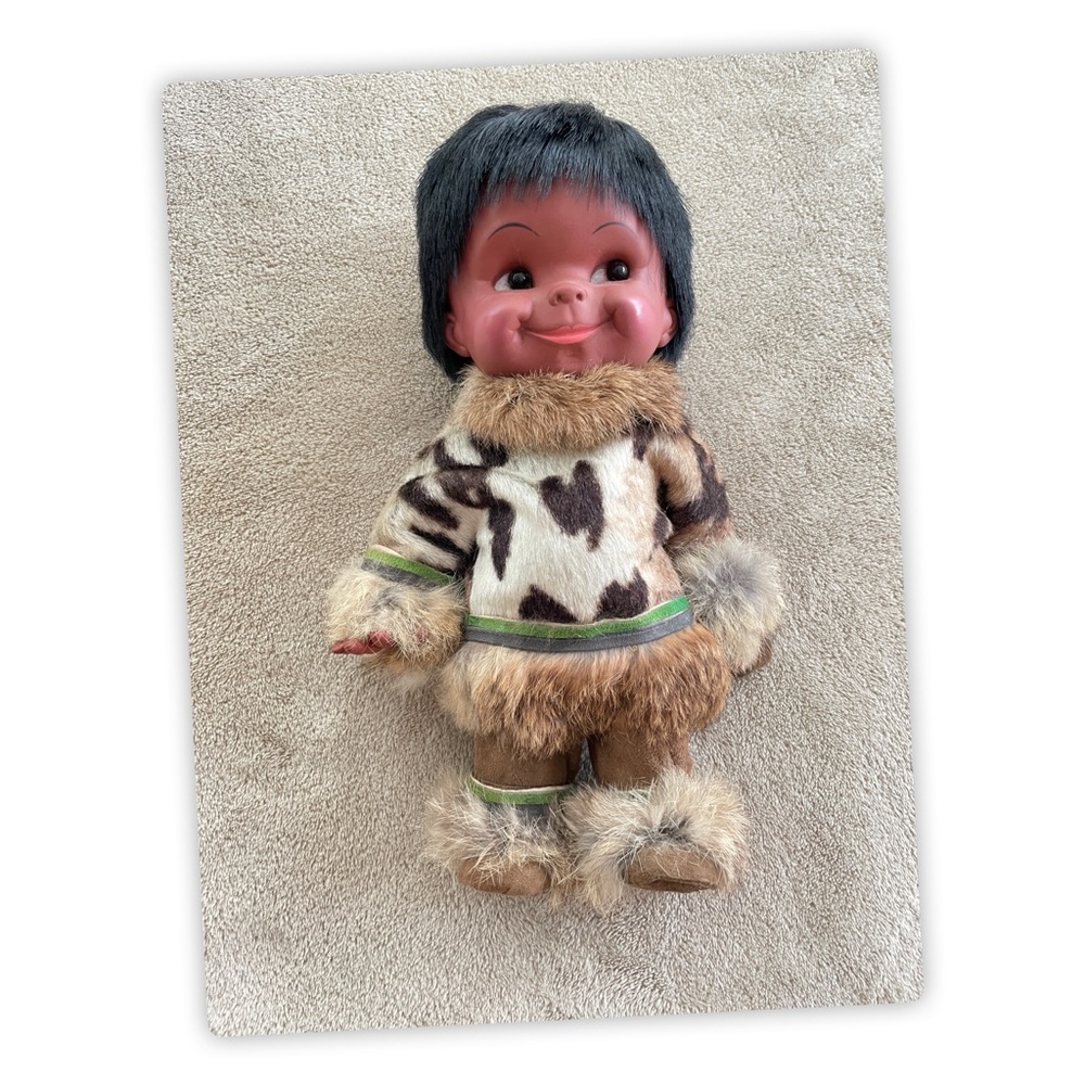 Vintage 11” Alaska Eskimo Souvenir Doll Real‎ Fur Parka & Boots 1960s